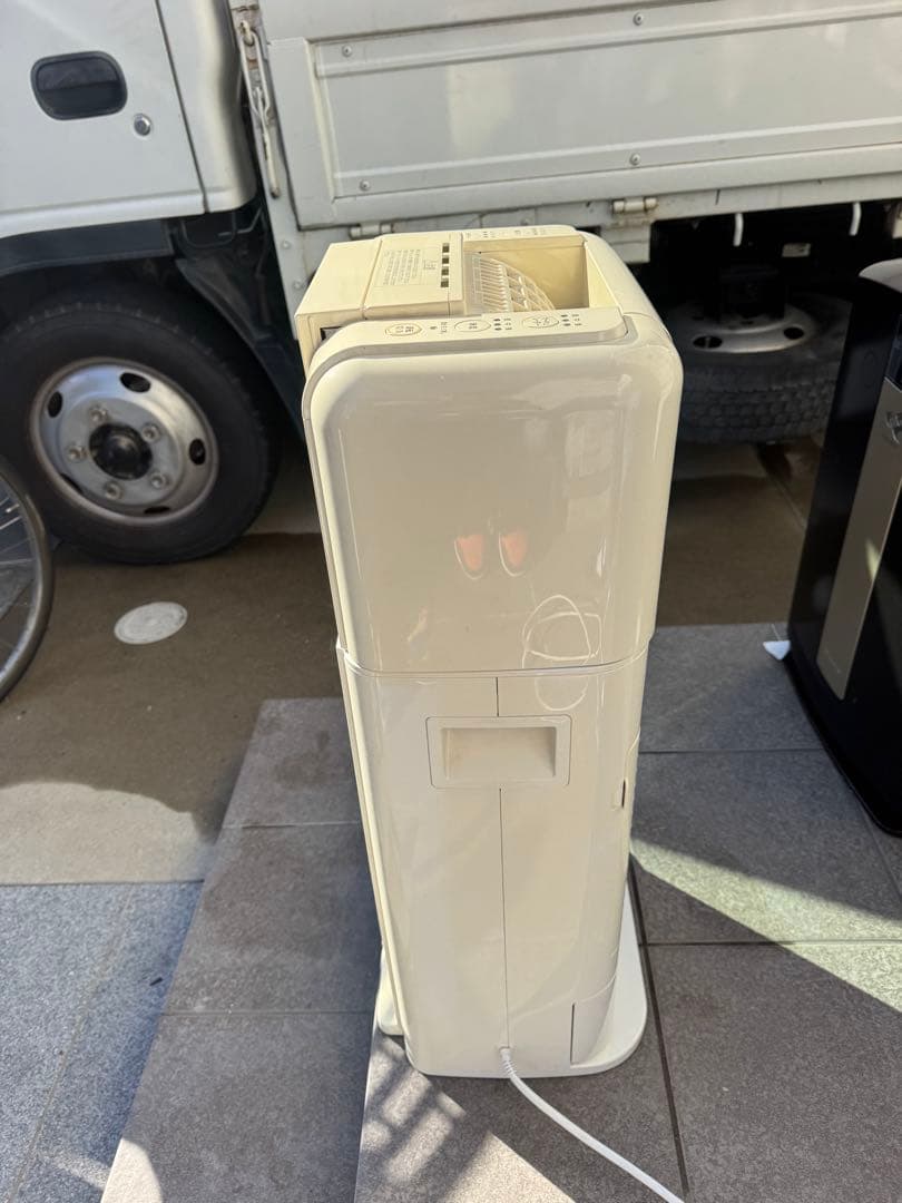 サーキュレーター衣類乾燥除湿機/JDC-K80-W