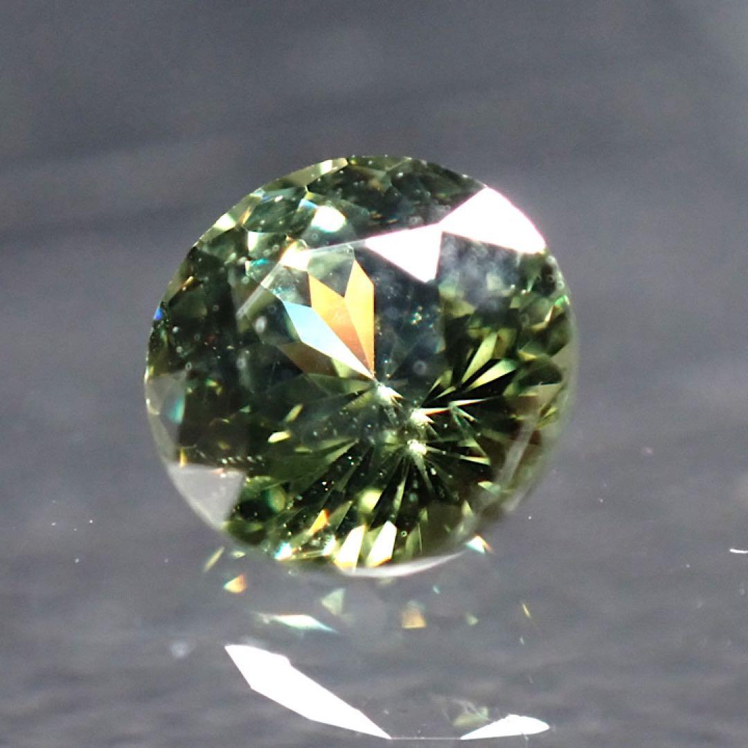 【マダガスカル/アンバンジャ産】デマントイドガーネット