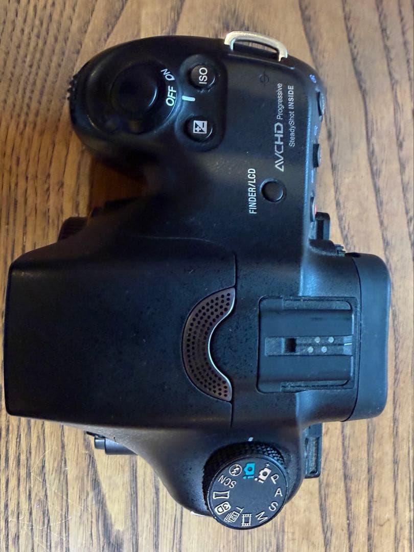 SONY α57 デジタル一眼レフカメラ ダブルズームレンズ付き