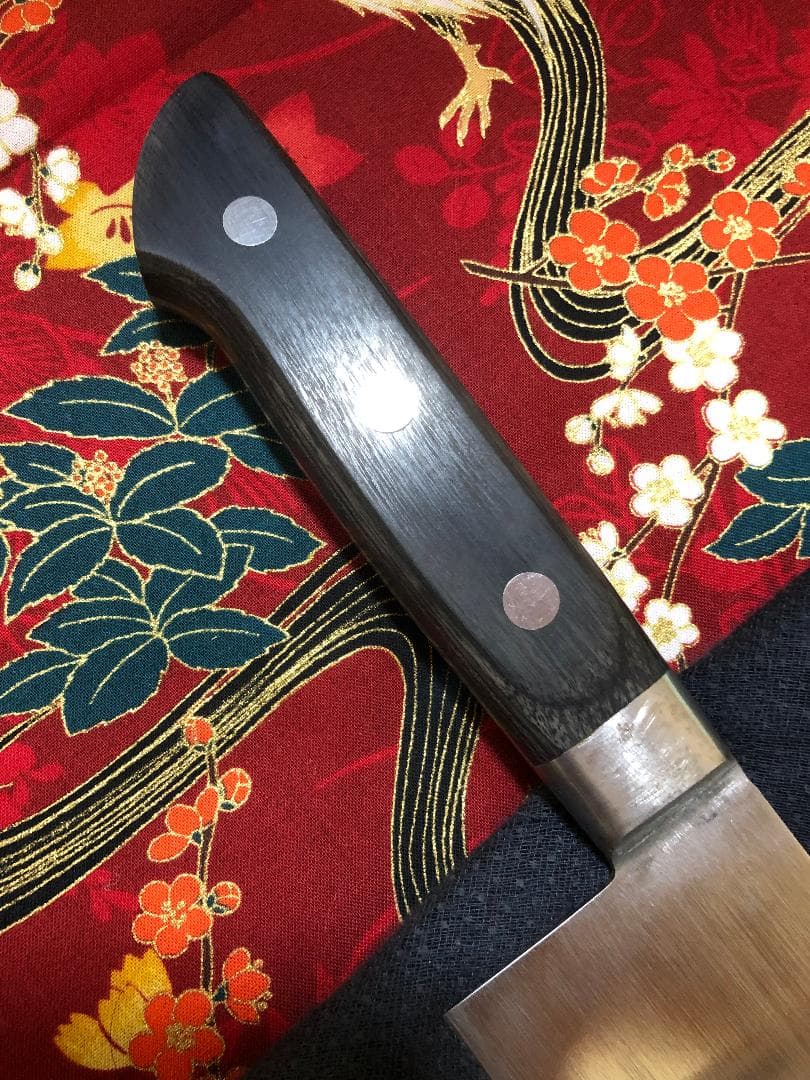 【研ぎ済み】本職用　刃渡り27ｃｍ　日本鋼・全鋼製　牛刀包丁　ナイフ　料理