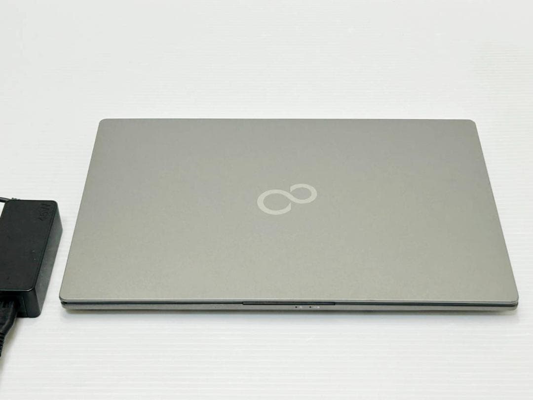 第11世代Core i5 LIFEBOOK U7411/F NVMe256G③