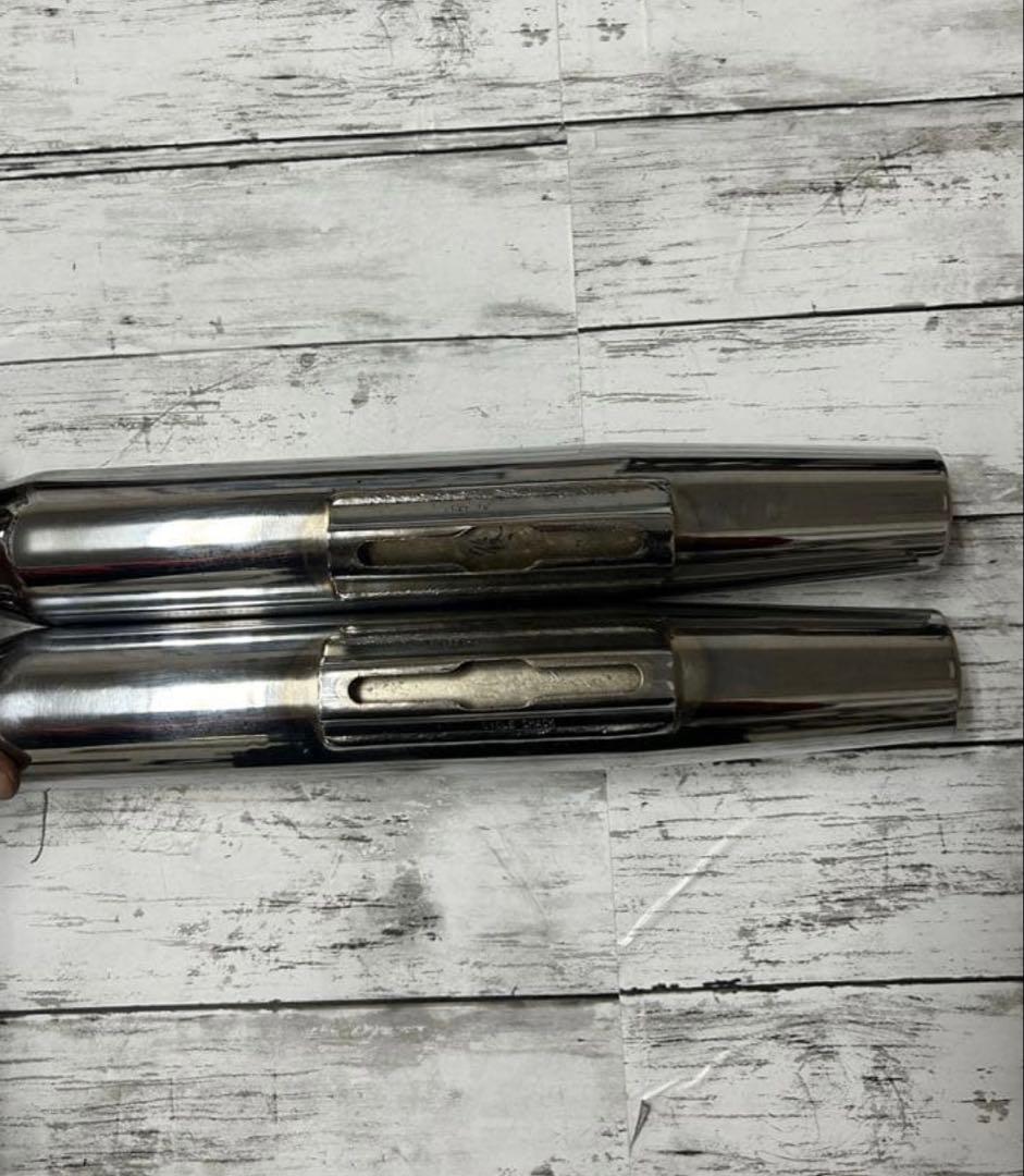 ぺ*ぇ様 ハーレーダイナ TC88 FXDL1450社外マフラー