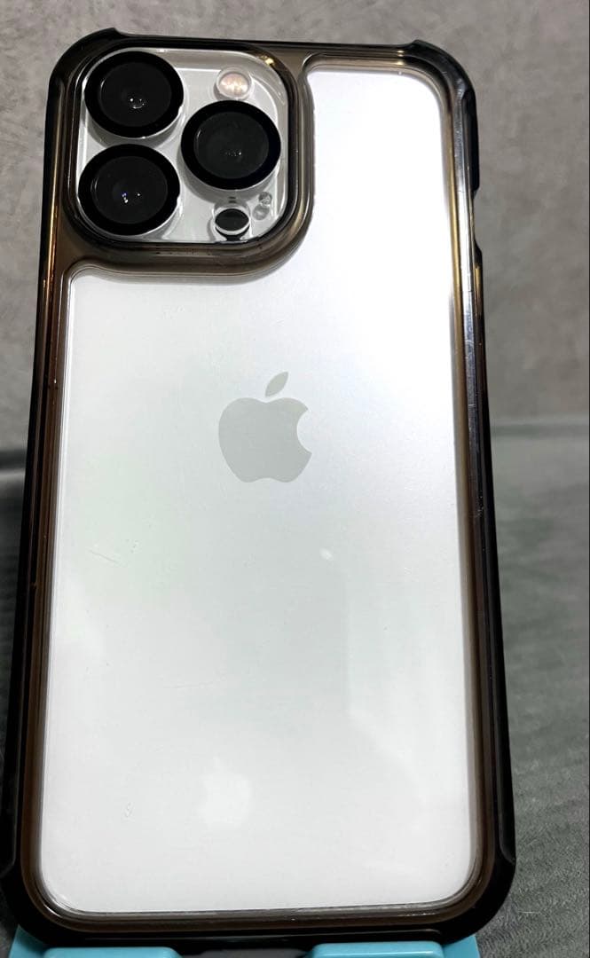 Apple iPhone 13 Pro 本体