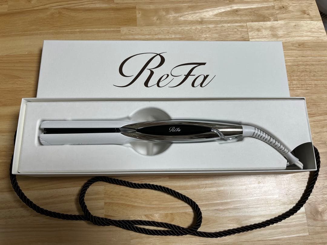 Refa リファビューティックストレートアイロン　RE-AC02A