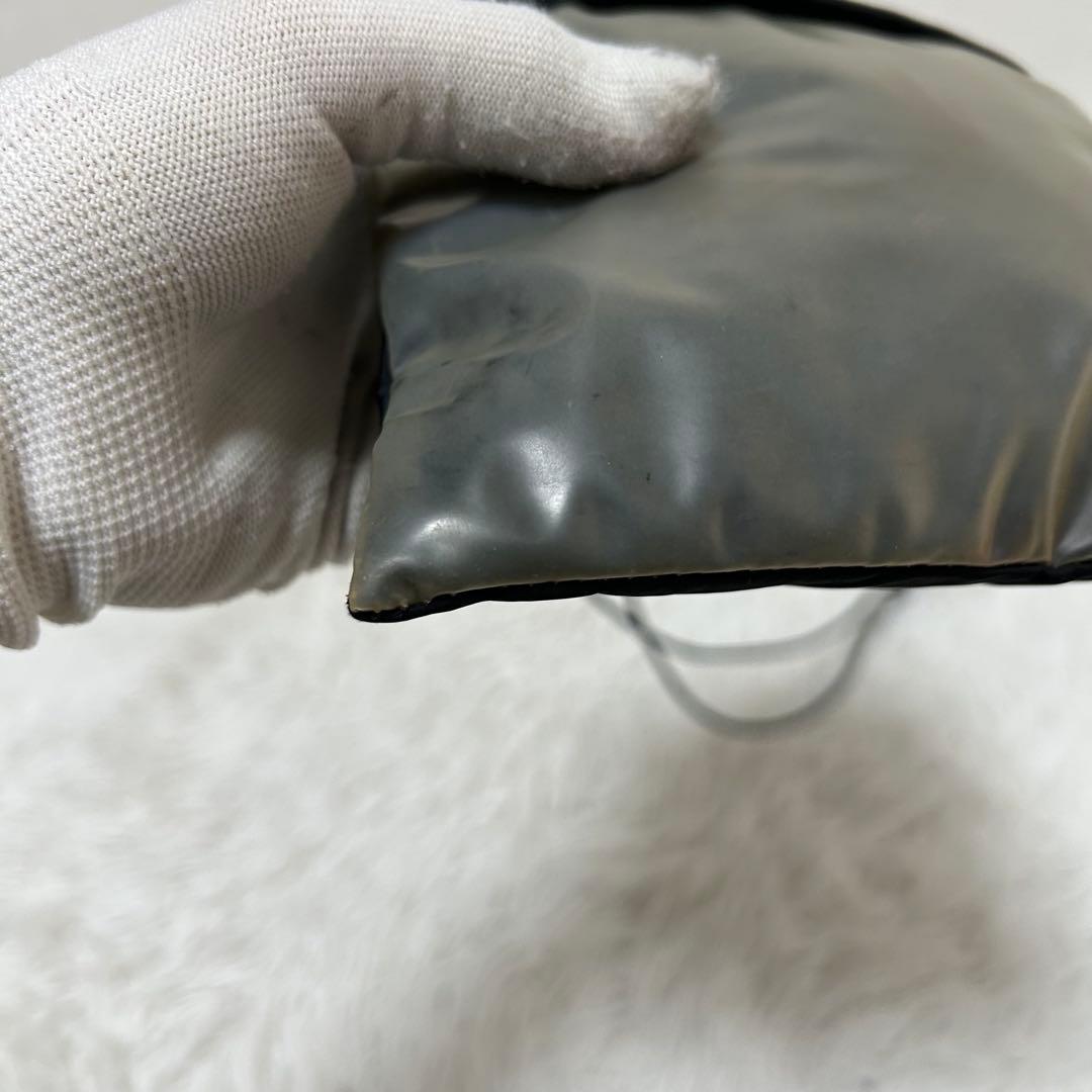 【希少✨ヴィンテージ】プラダスポーツ　サコッシユニセックス　コンパクト　黒　人気