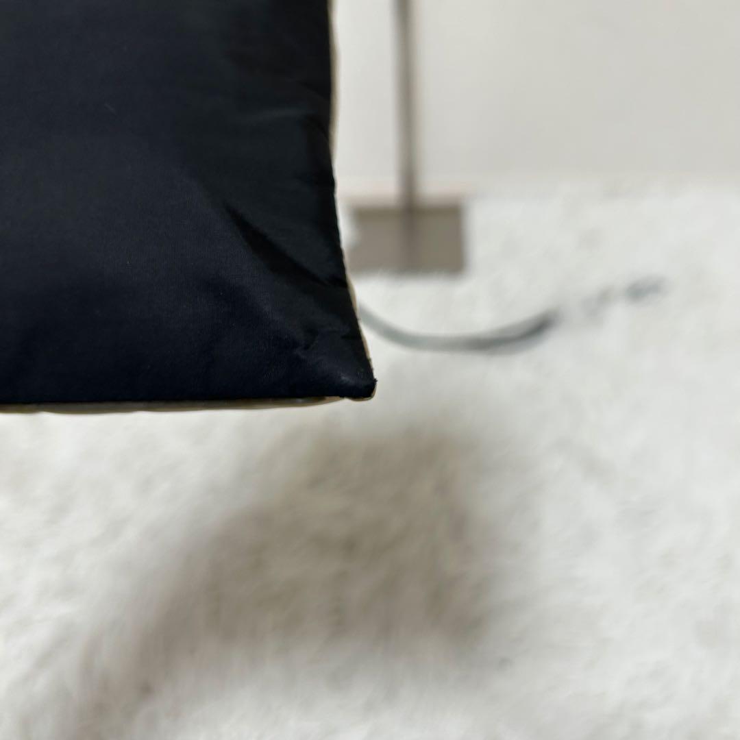 【希少✨ヴィンテージ】プラダスポーツ　サコッシユニセックス　コンパクト　黒　人気