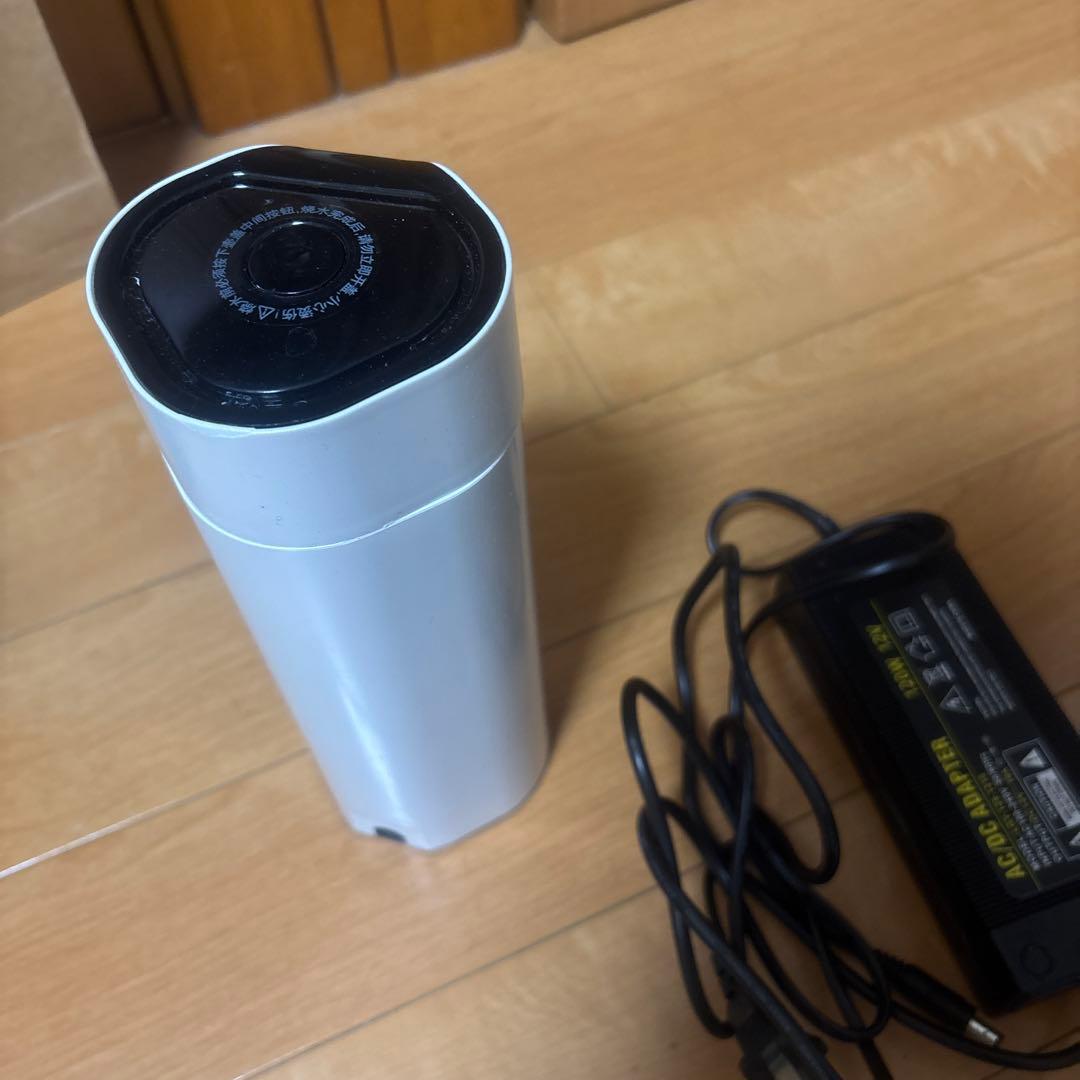 充電式ケトル 車載電気ケトル、電気温水カップ、ワイヤレスポータブル充電式トラベル