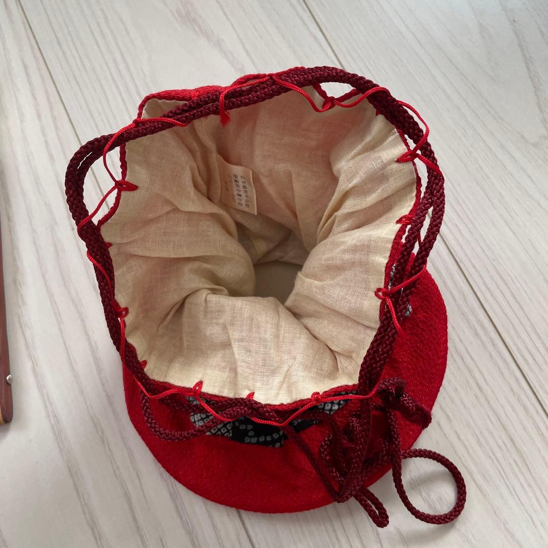 浴衣セット　7点　和モダン赤系　浴衣　帯　下駄　扇子　かごバッグ　巾着　髪飾り