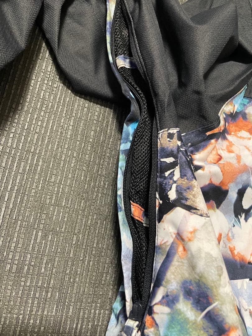 【新品未使用】ROXY スノボウェア Mサイズ 上下セット