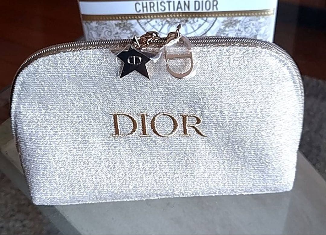 ディオール　ホリデーオファー2024 数量限定品