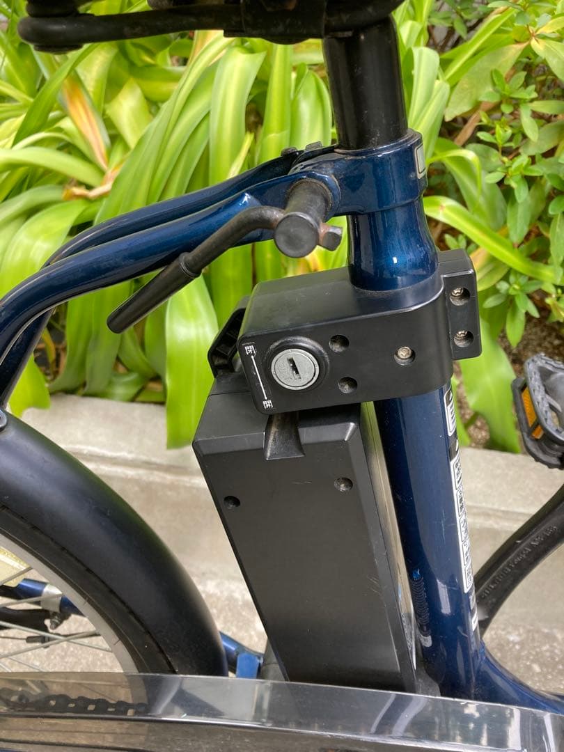 電動アシスト自転車 ネイビー