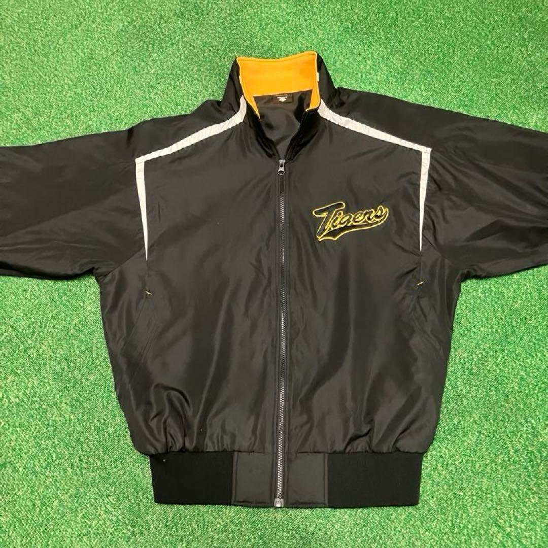 阪神タイガース　グランドジャンパー