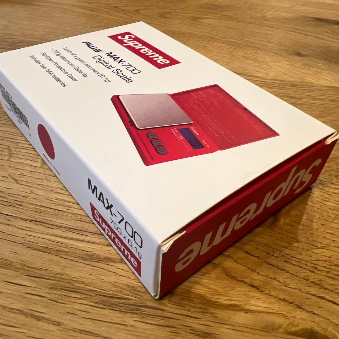 お値下げ中！新品未使用レア⭐︎Supreme MAX-700 デジタルスケール