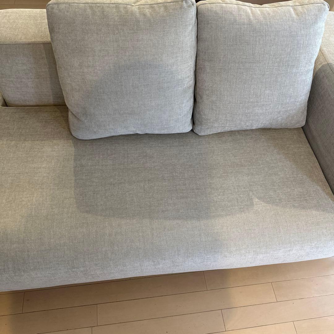 新品同様　NOYES 3人掛けソファ Decibel Standard