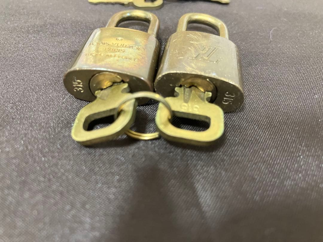LOUIS VUITTON ルイヴィトン パドロック カデナ 南京錠 セット