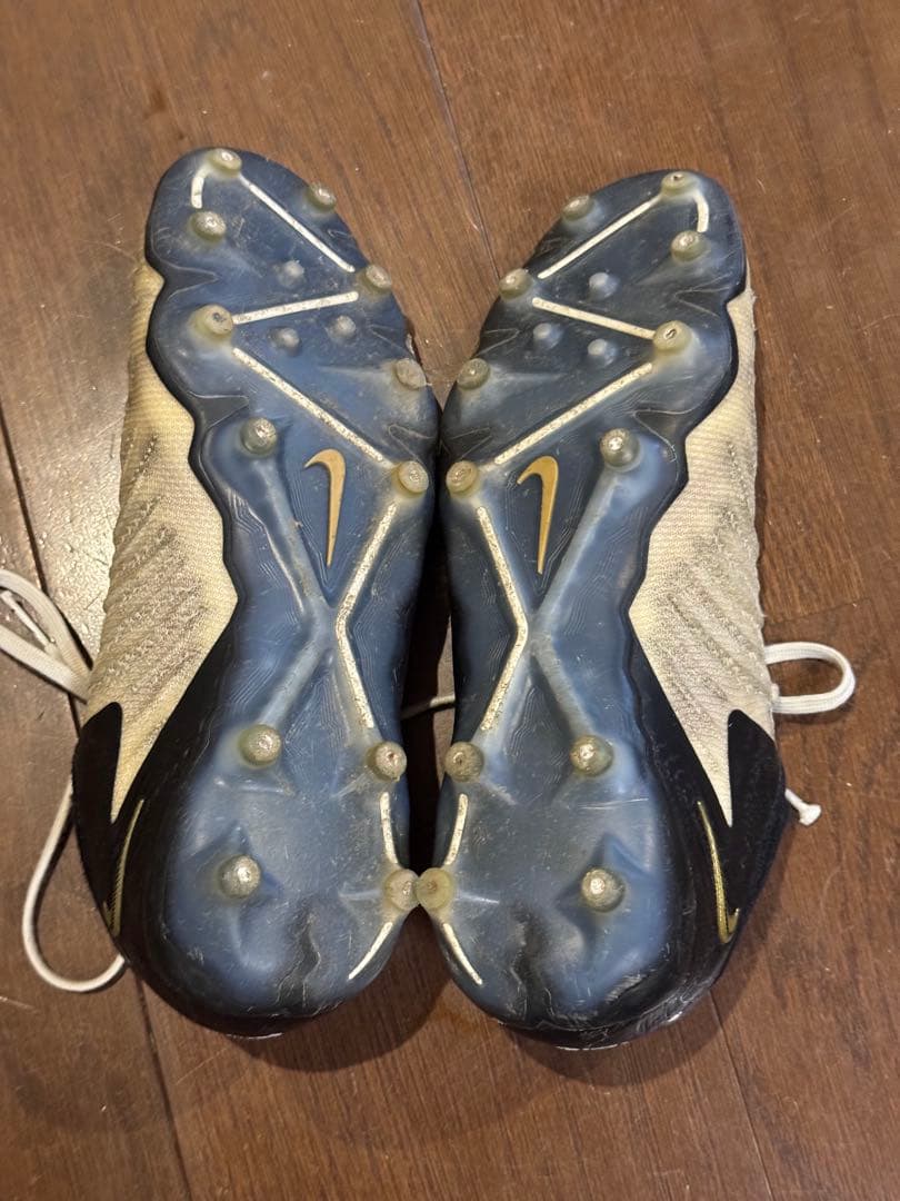 ナイキ ファントムGXIIエリートAG-PRO(23.5)