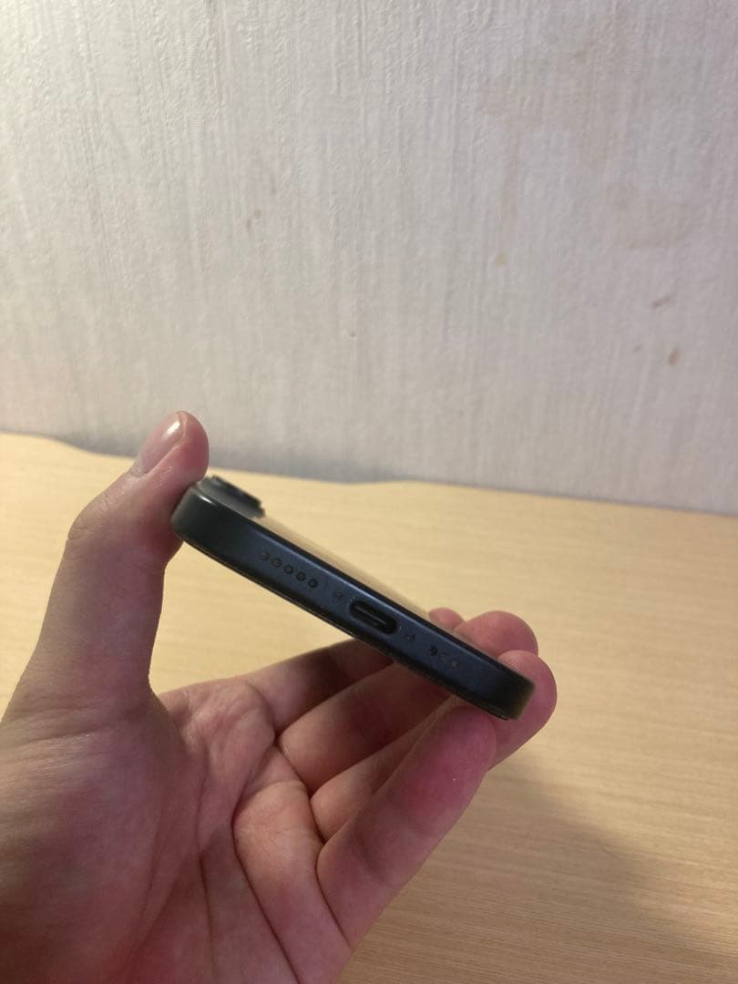 最終値下げ 本体 Apple iPhone 16 ブラック