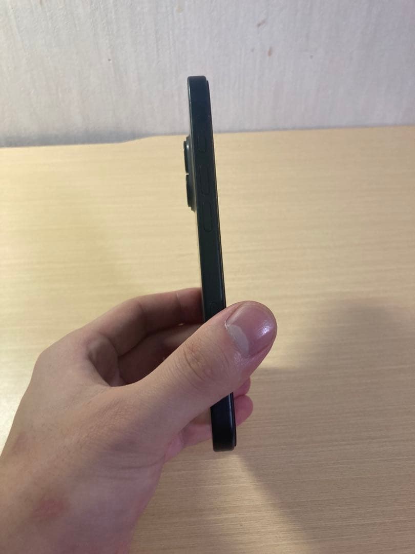 最終値下げ 本体 Apple iPhone 16 ブラック