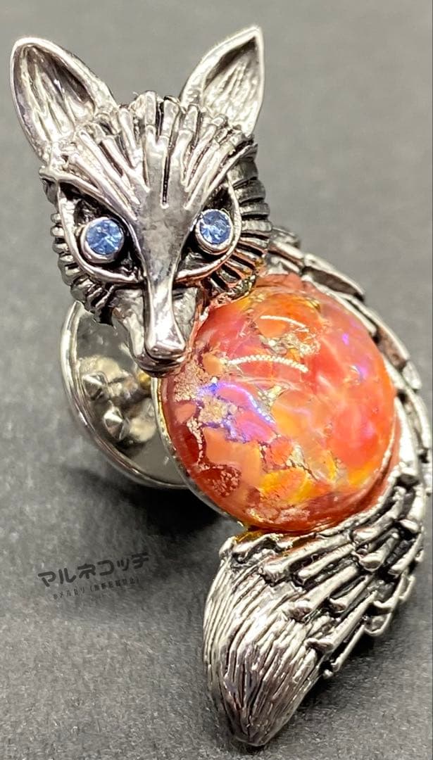 イマック　キツネ　ボヘミアングラス　バッジ　ブローチ　きつね