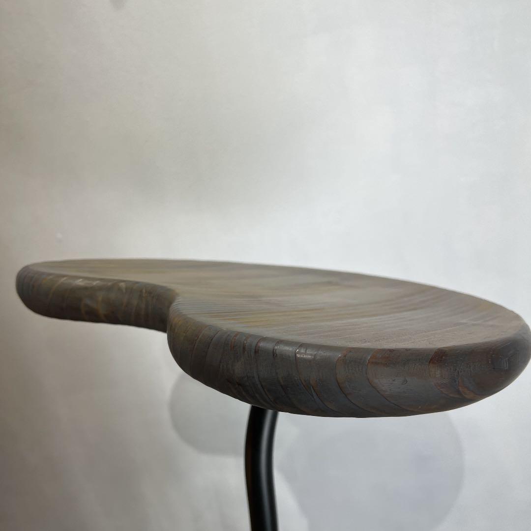 一点物　ガジュマルスツール　世界に一つ　椅子　アイアンスツール　アーティスト