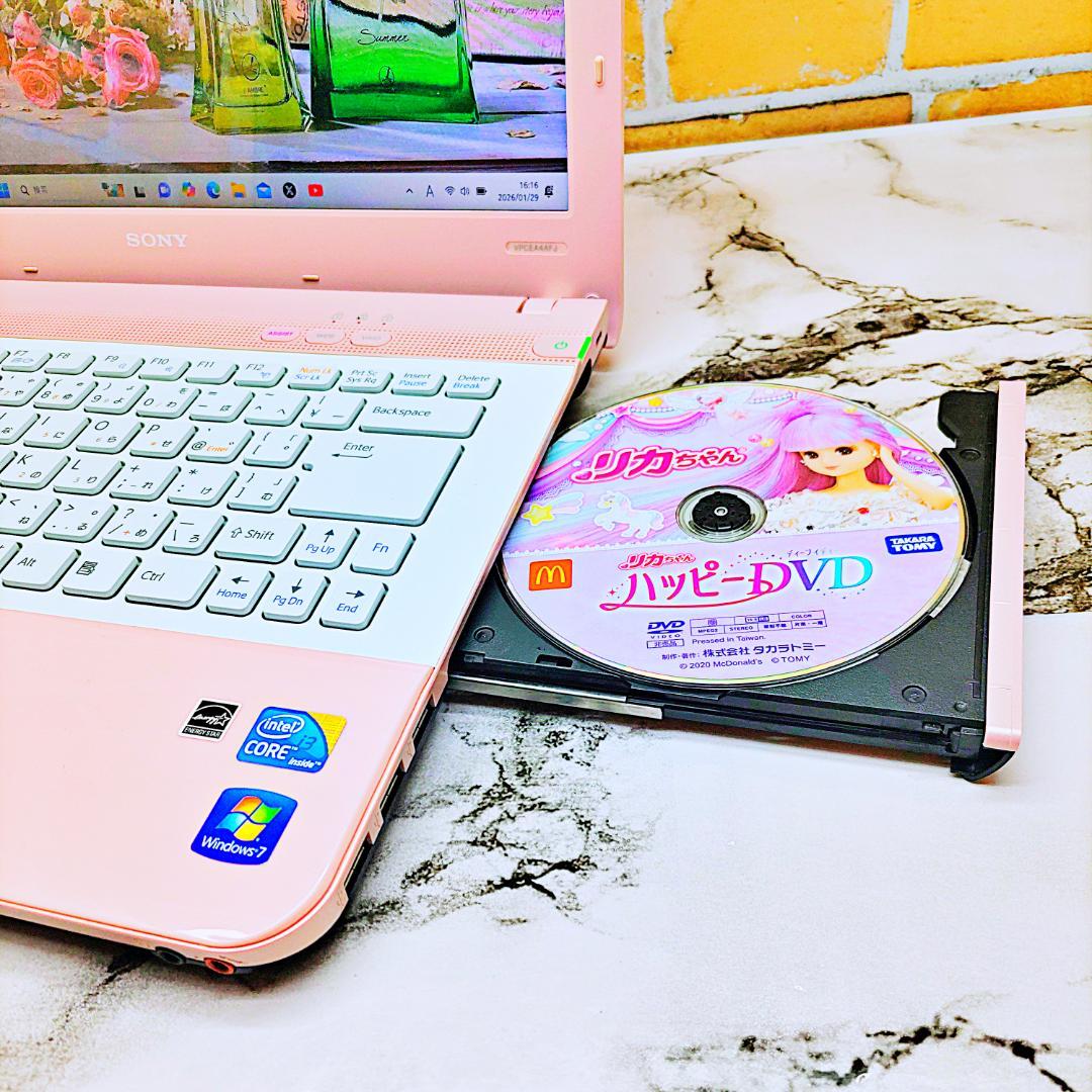 美品❤️レアなミルキーピンクノートパソコン❣️Core-i3☘️爆速SSD✨