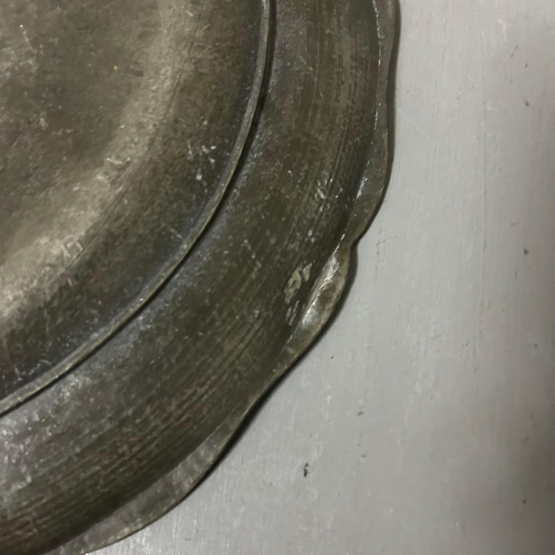 フランスアンティーク　花リムピューター 大皿　32センチ　蚤の市　仏ブロカント