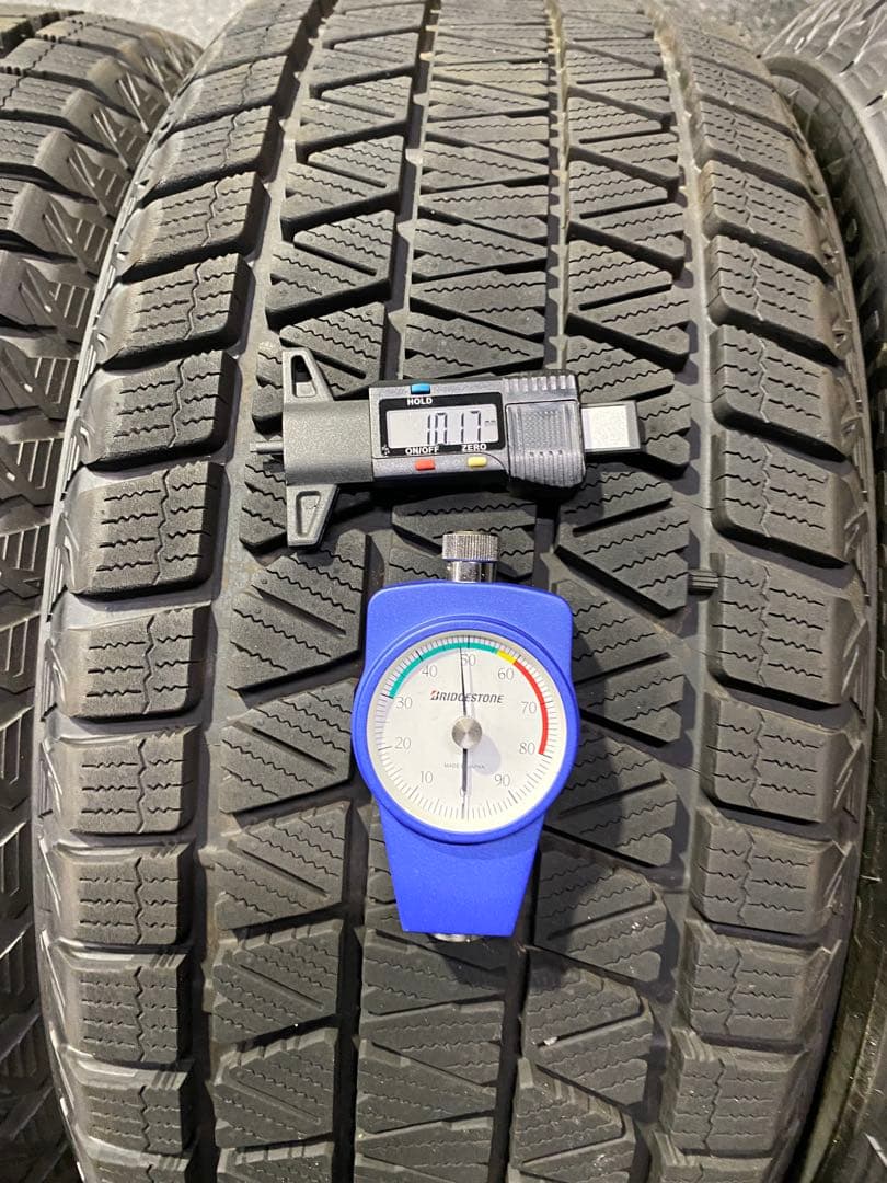 タイヤ・ホイール X166 8.5J+62 PCD112 DM-V3 275/50R20 113T