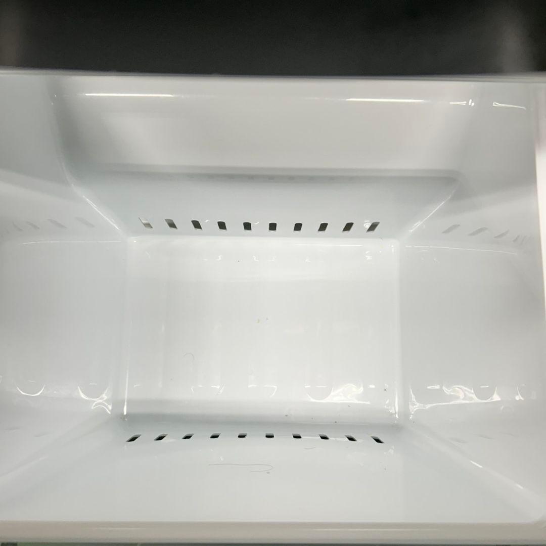 180 冷蔵庫　小型　2022年製　洗濯機も有　一人暮らし　右開き　格安　保証込