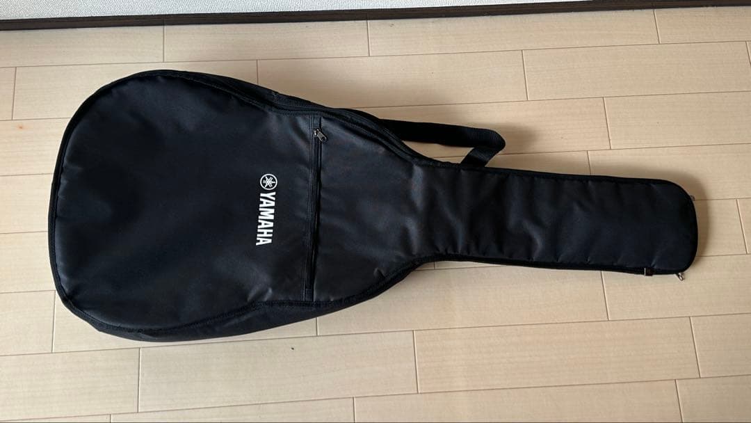 YAMAHA FS820 アコースティックギター ブラック ソフトケース付き