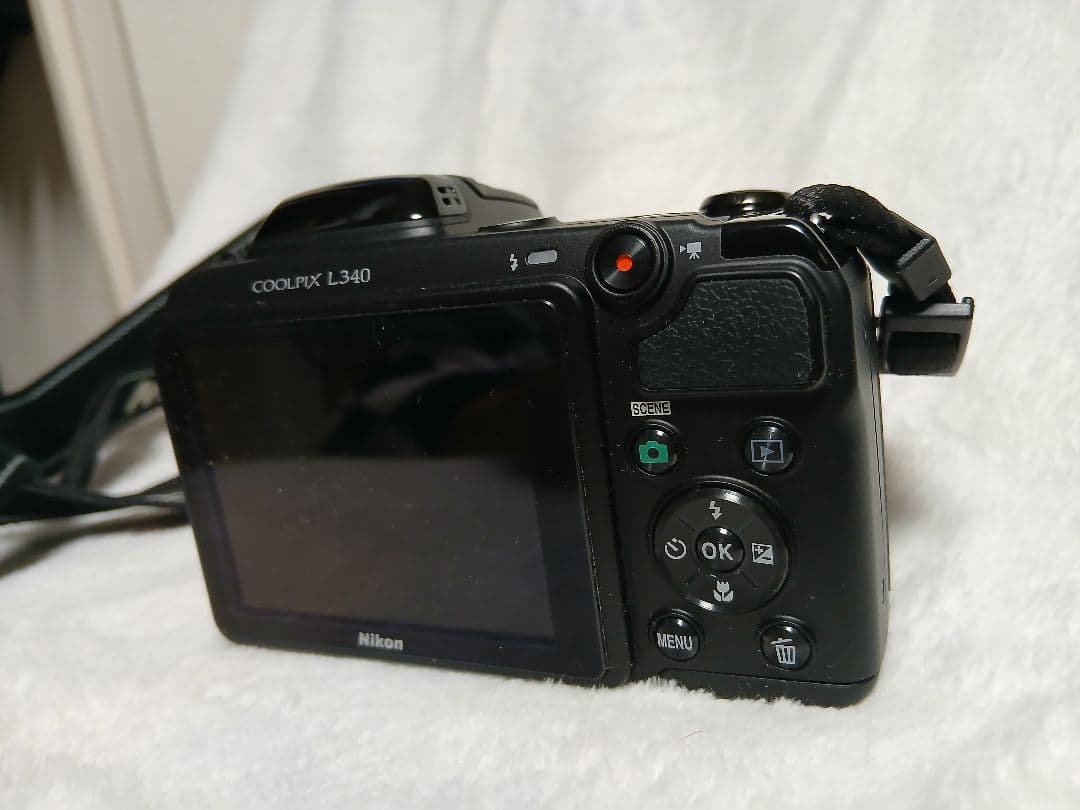 Nikon デジタル一眼レフカメラ USBケーブル付き