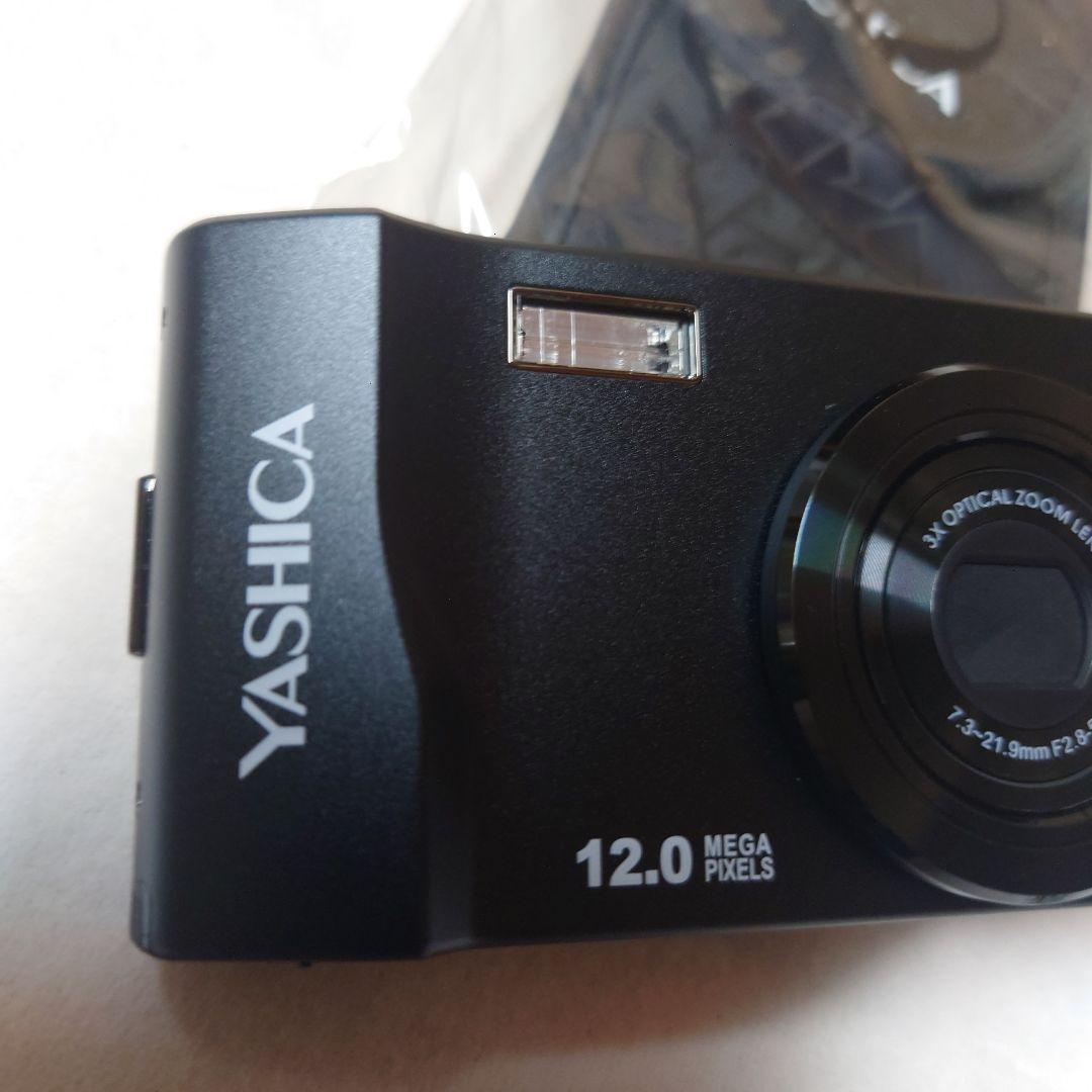 YASHICA EZ F1231 12.0メガピクセル デジタルカメラ