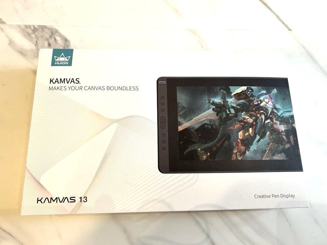 ほぼ新品！HUIONペンタブレットCAMVAS13 専用ケーブル付