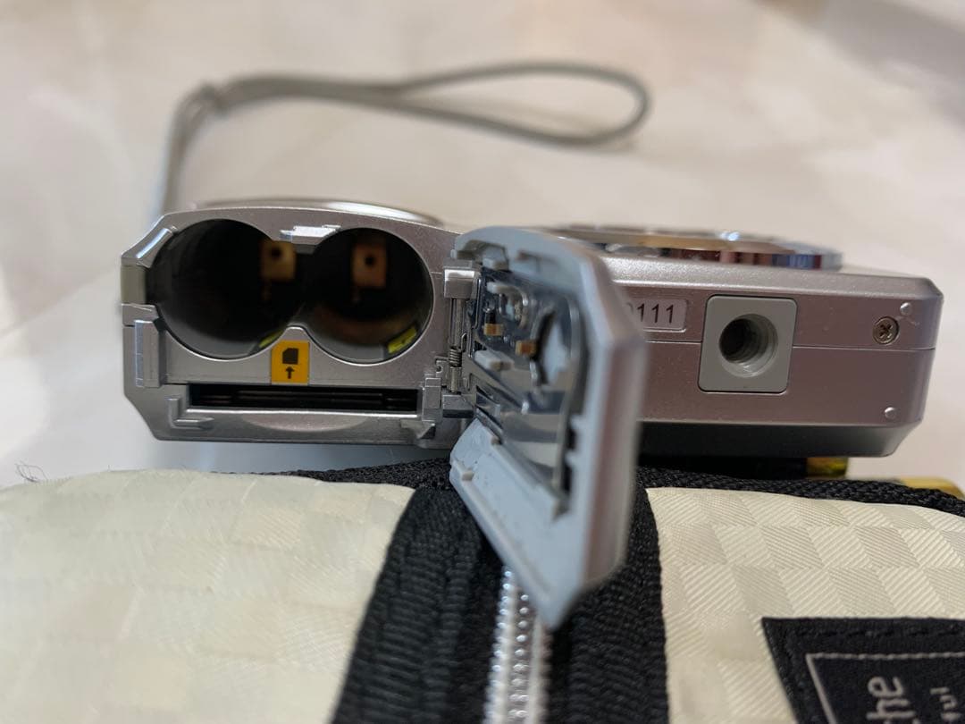 美品 動作確認済PENTAX ペンタックス Optio E50 レトロコンデジ