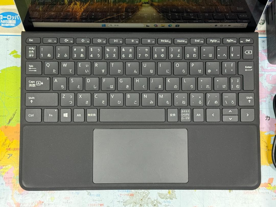 極美品 LTE Surface Go 2 10.5型 8GB キーボード 超軽量
