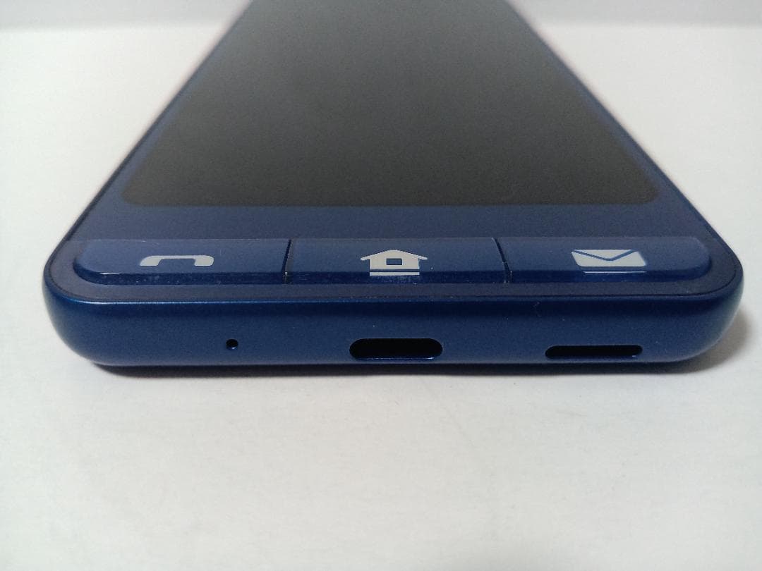 ☆ SoftBank シンプルスマホ6 A201SH インディゴブルー