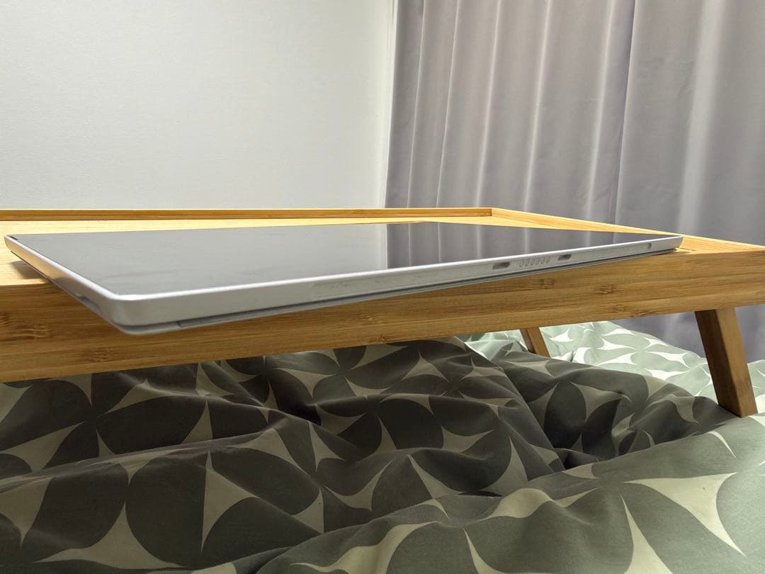 Windowsタブレット本体 Surface Pro 5 (i5-7300U 8+256GB)