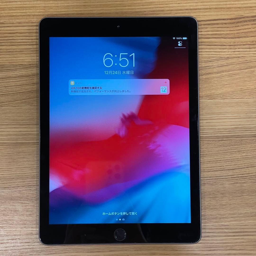 iPad シルバー A1822 第5世代　32GB wi-fiモデル