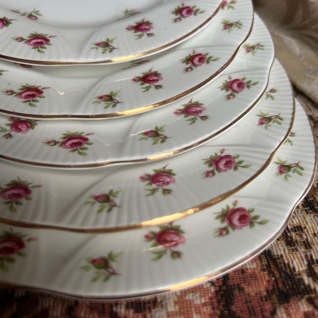 英国製 ...Rosalie 可憐な花びら ケーキ皿5枚