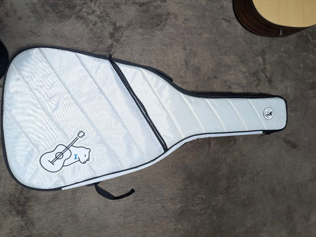 Naga Guitars　G-08OOC　値引き交渉します