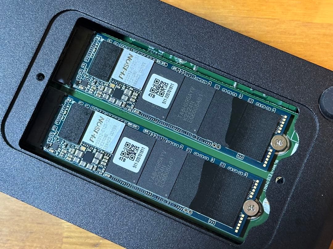 外付けハードディスク・ドライブ CENTURY M.2 NVMe SSD to Thunderbolt3 8TB