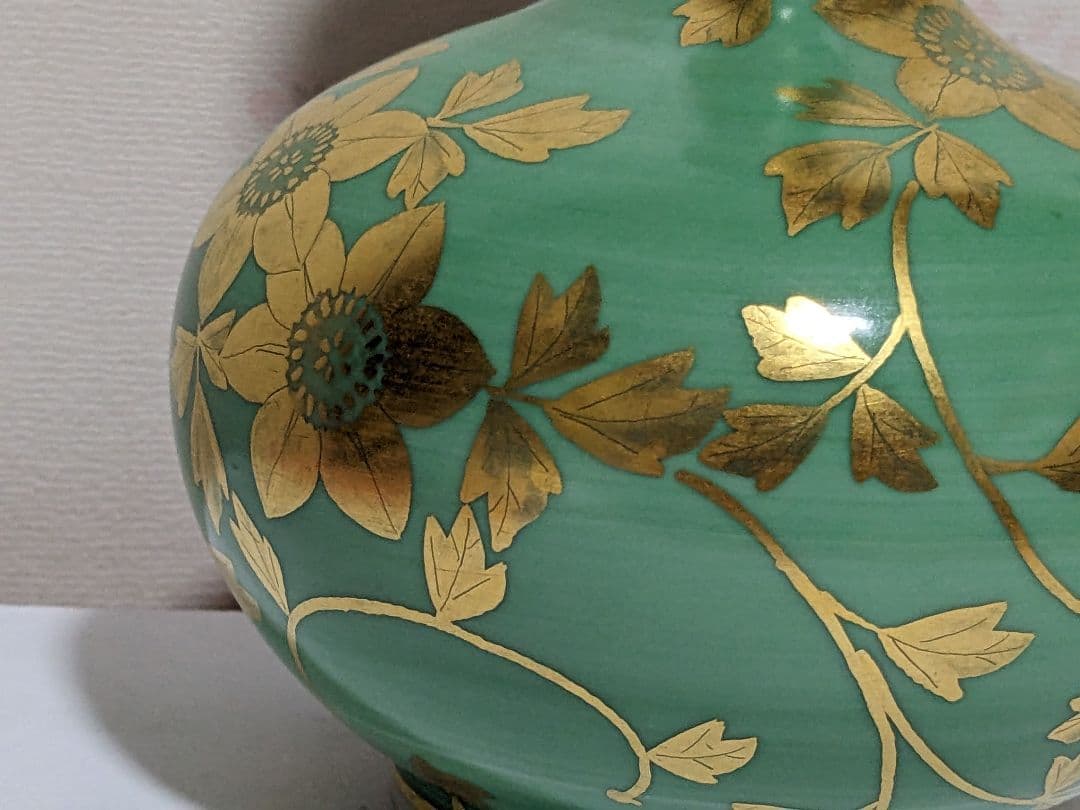 ⭐九谷焼重鎮 名工 吉田美統 人間国宝 金彩絵付 花器 花活 置物飾り 骨董品