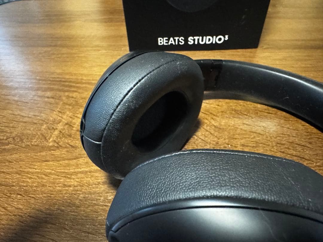 Beats Studio ワイヤレスヘッドフォン