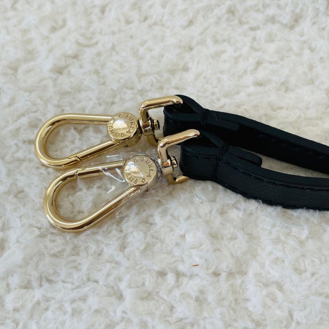 【未使用】FURLA パイパー M ハンドバッグ ショルダーバッグ 2way 黒