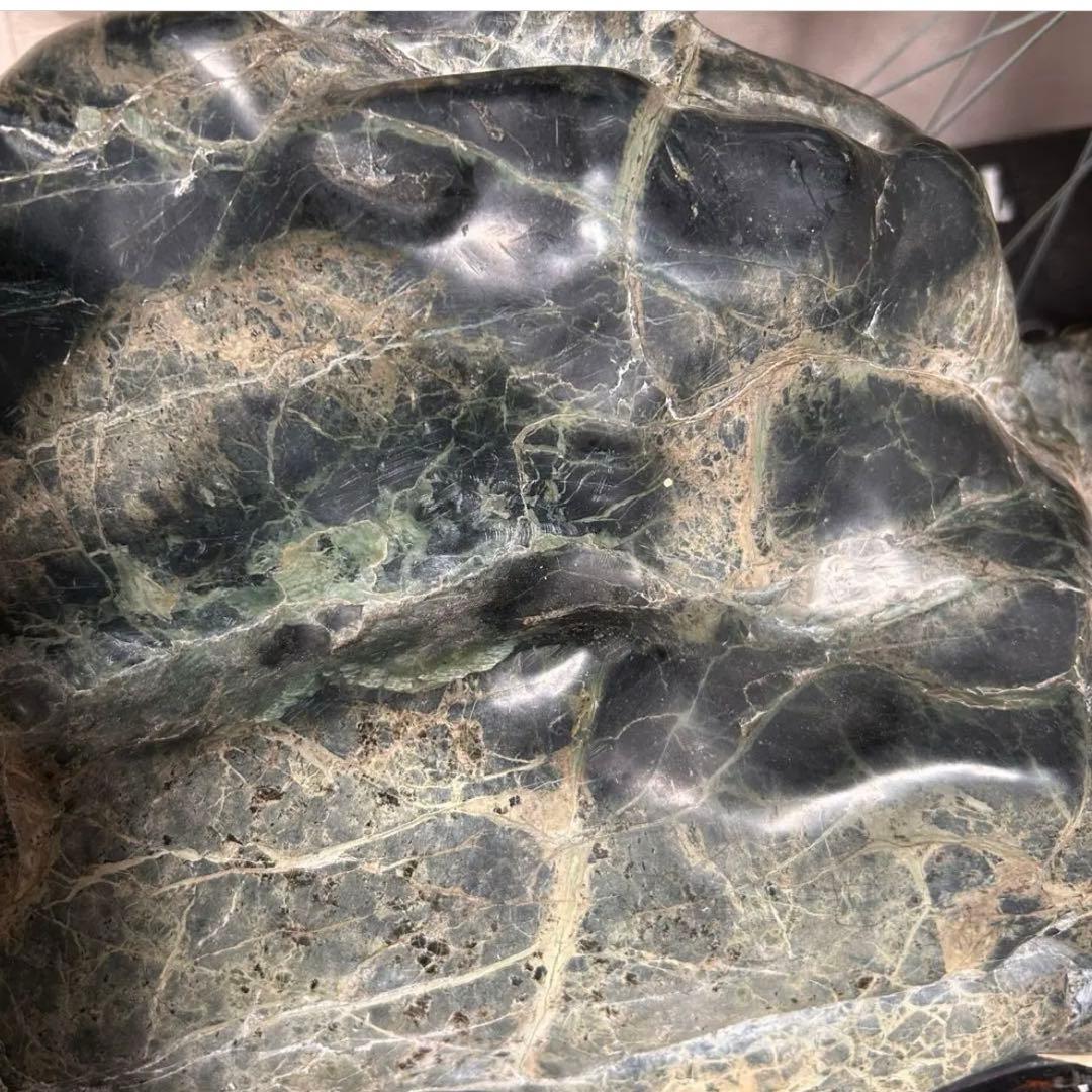 天然石　水石　鑑賞用　蛇紋石　原石　パワーストーン