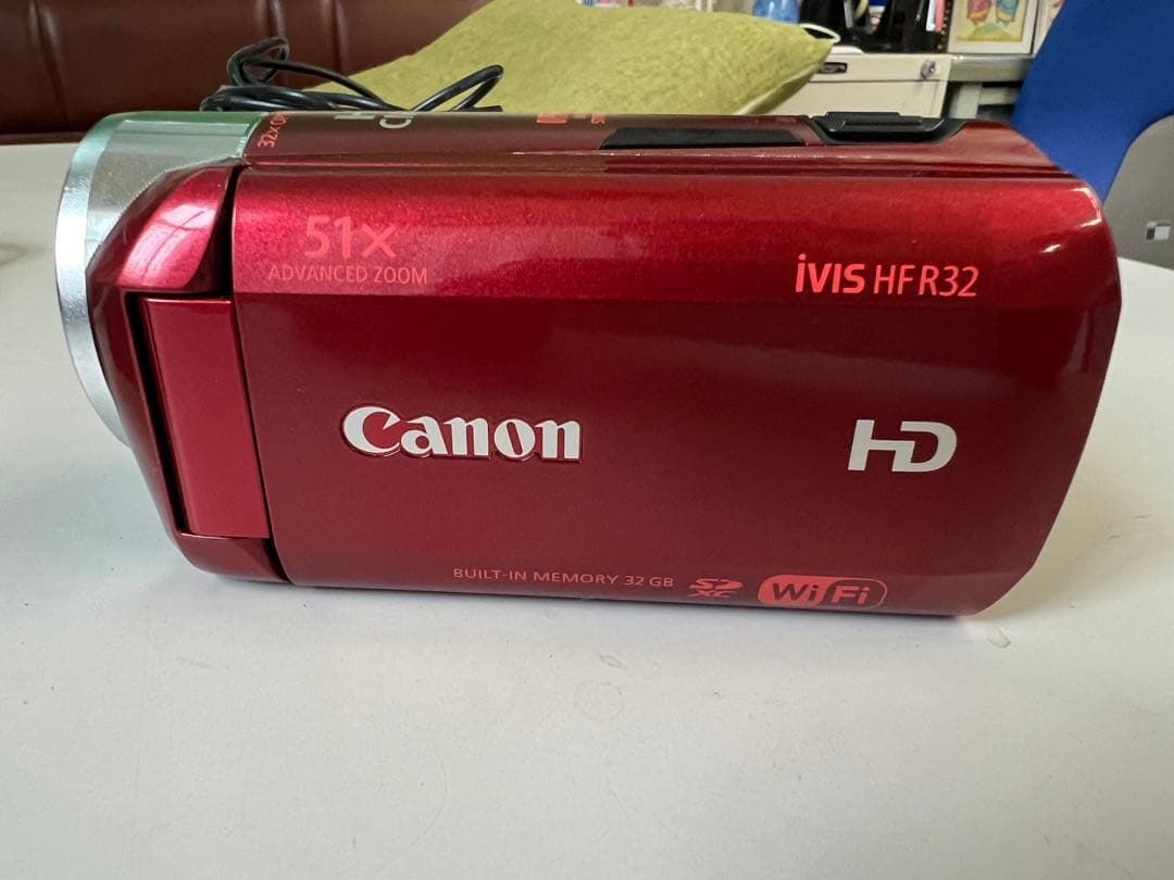 Canon IVIS HF R32 レッド バッテリー2個付き( 動作確認済)