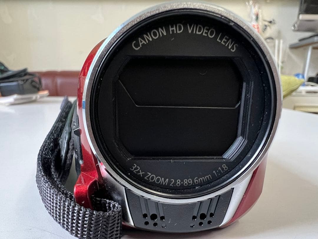 Canon IVIS HF R32 レッド バッテリー2個付き( 動作確認済)