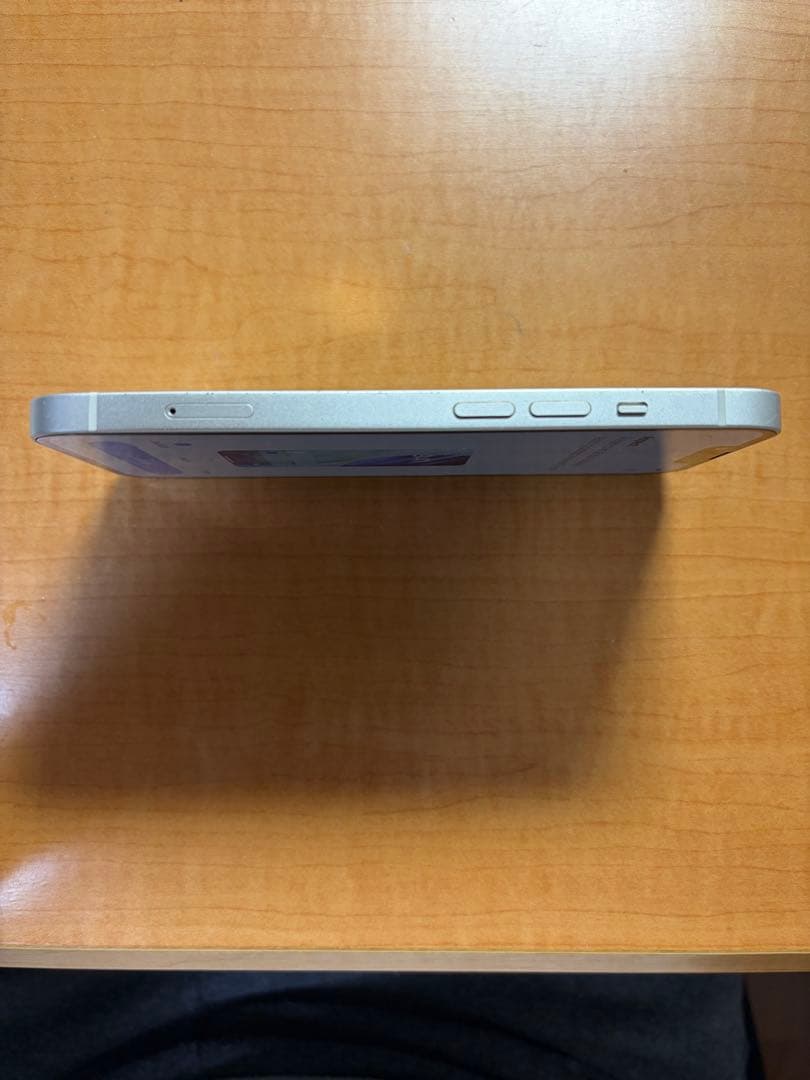 Apple iPhone 13 スターライト 本体 128GB 箱付き