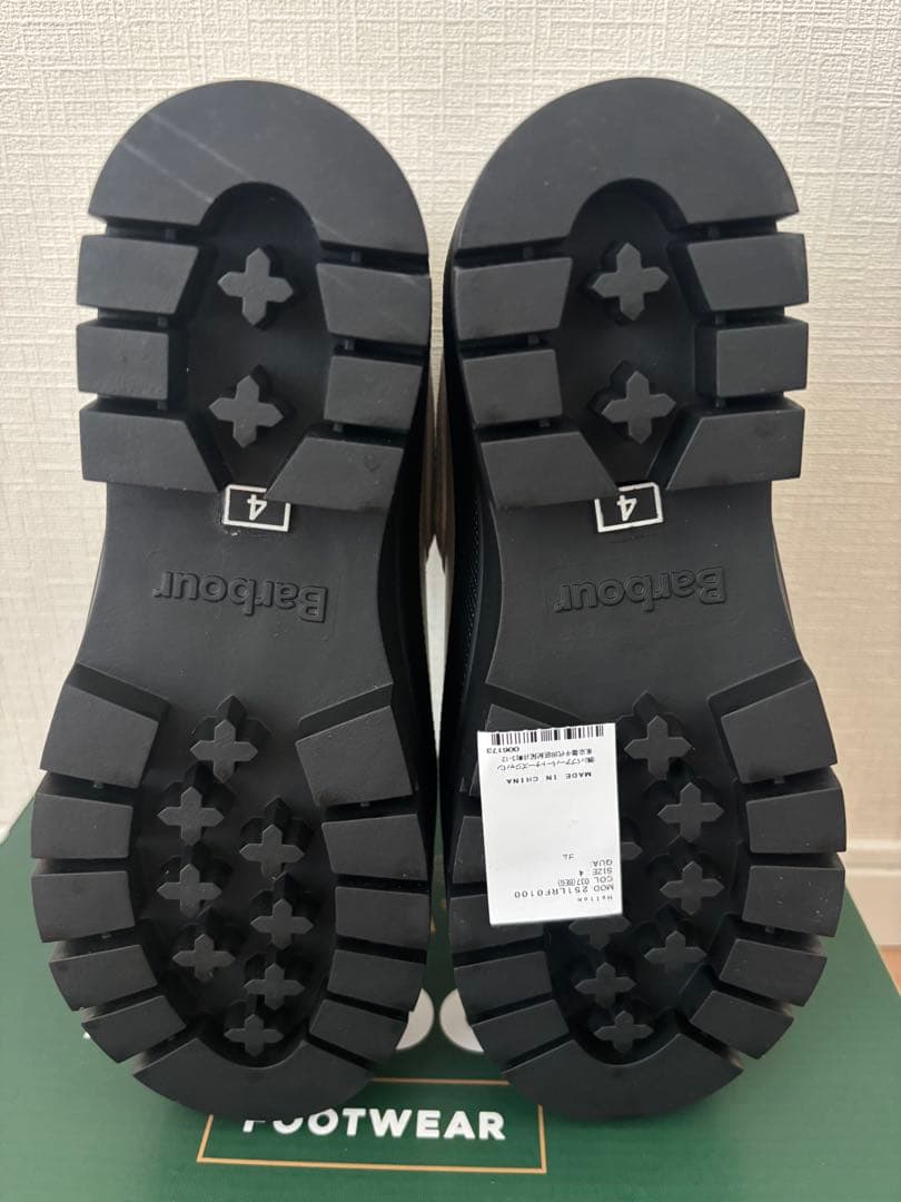 Barbour ベージュ ショートブーツ 厚底