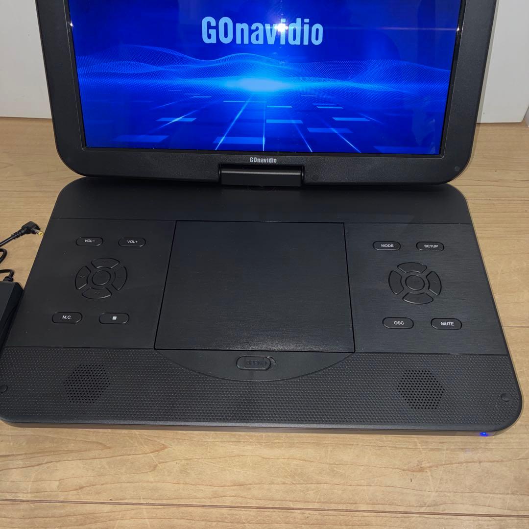 ポータブルブルーレイDVDプレーヤー、15.4インチスクリーン　大画面