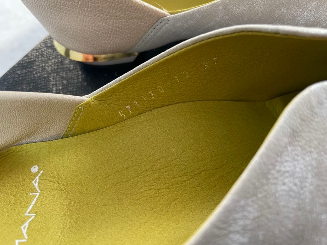 MANA ふかふかバブーシュ 37